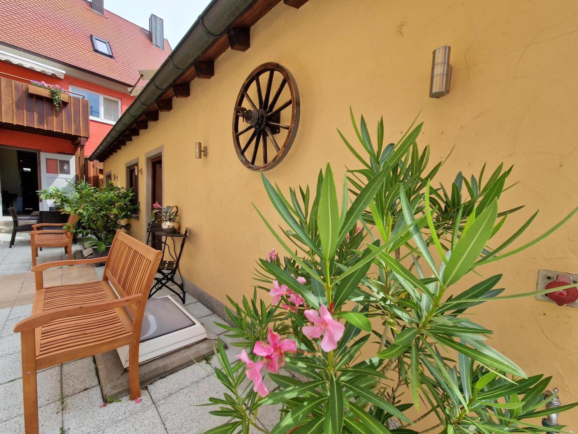 Laurentius Boutique-Hotel & Restaurant ไวเคอร์ไซม์ ภายนอก รูปภาพ