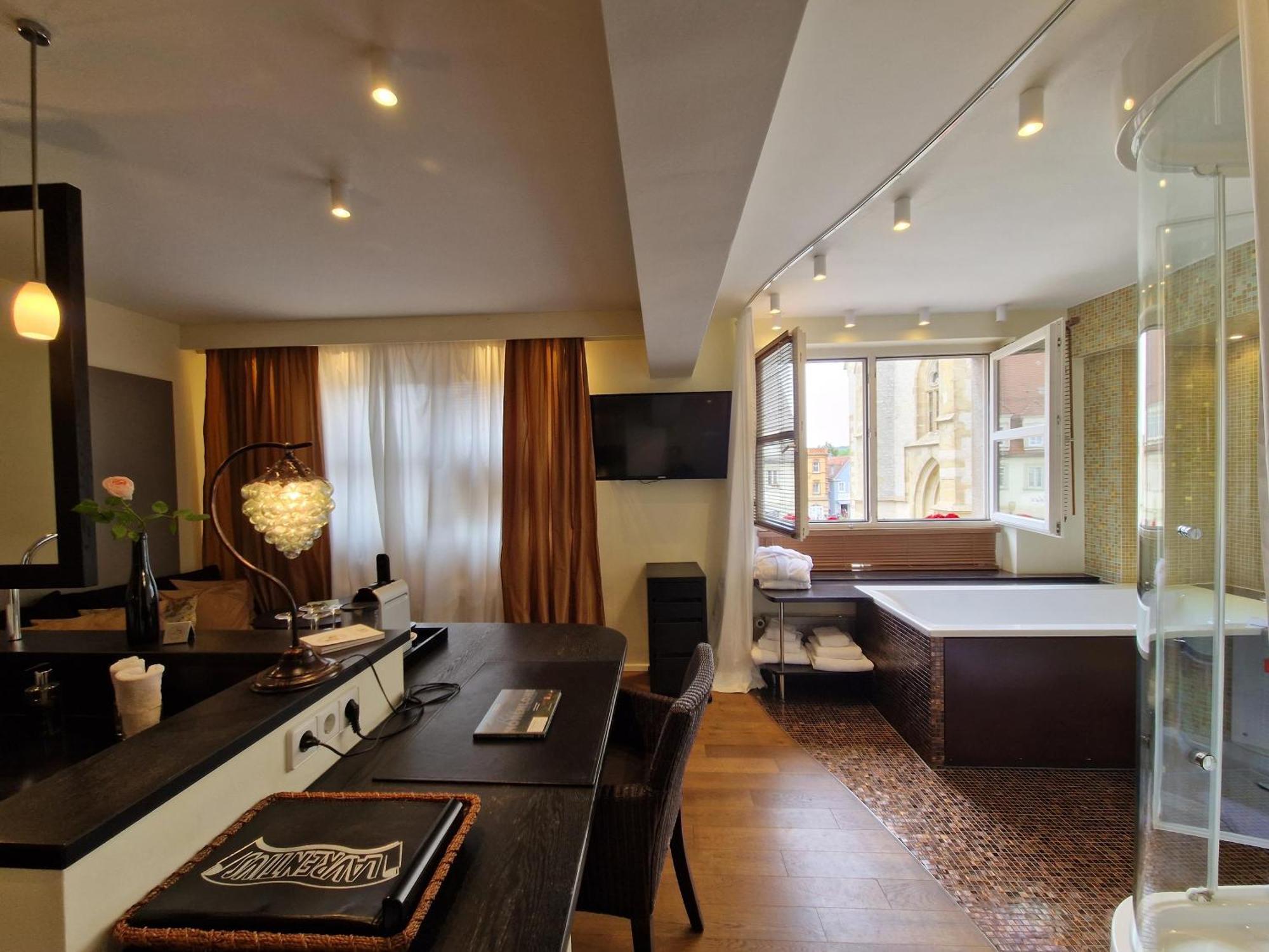 Laurentius Boutique-Hotel & Restaurant ไวเคอร์ไซม์ ภายนอก รูปภาพ