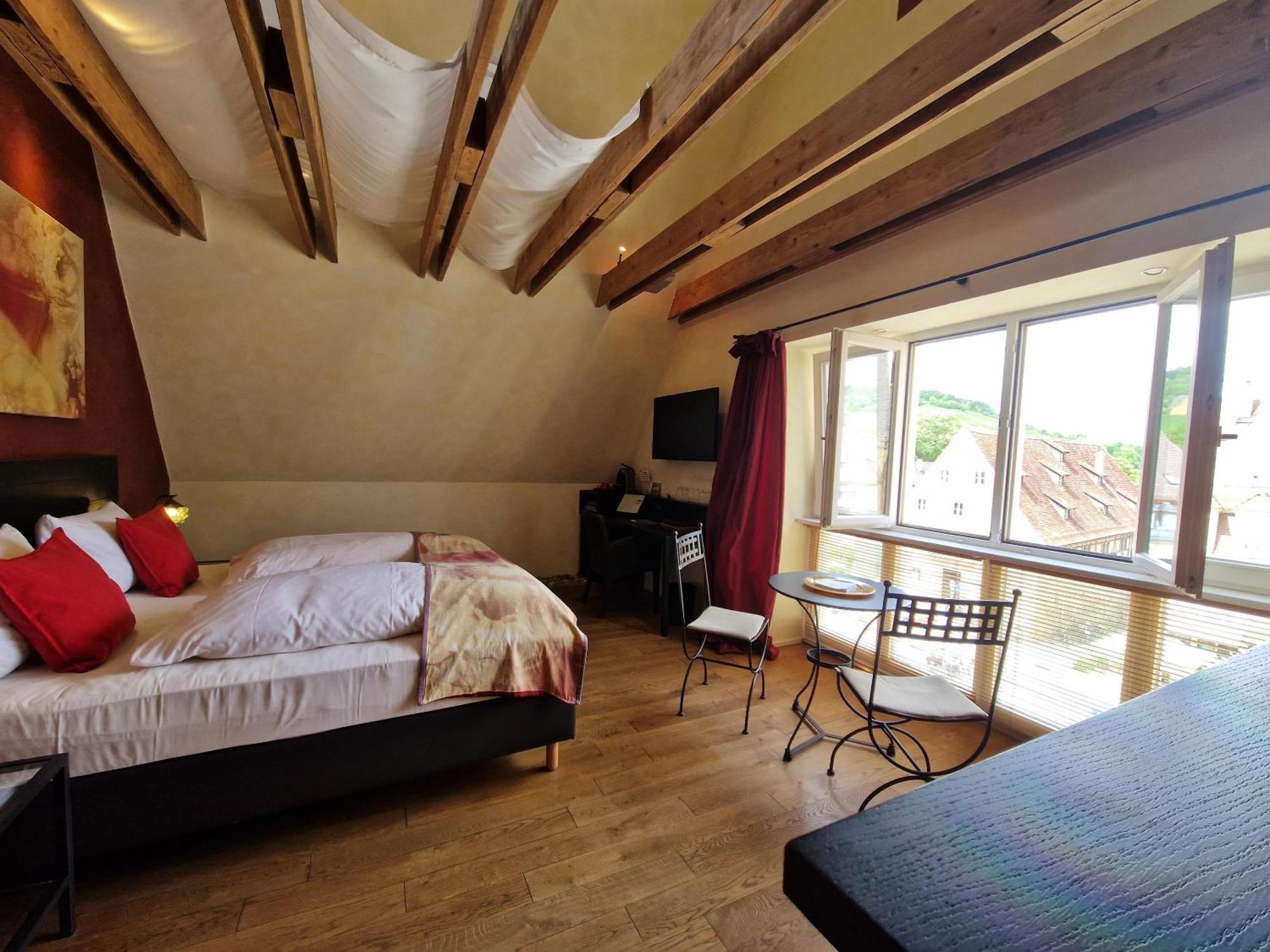 Laurentius Boutique-Hotel & Restaurant ไวเคอร์ไซม์ ภายนอก รูปภาพ
