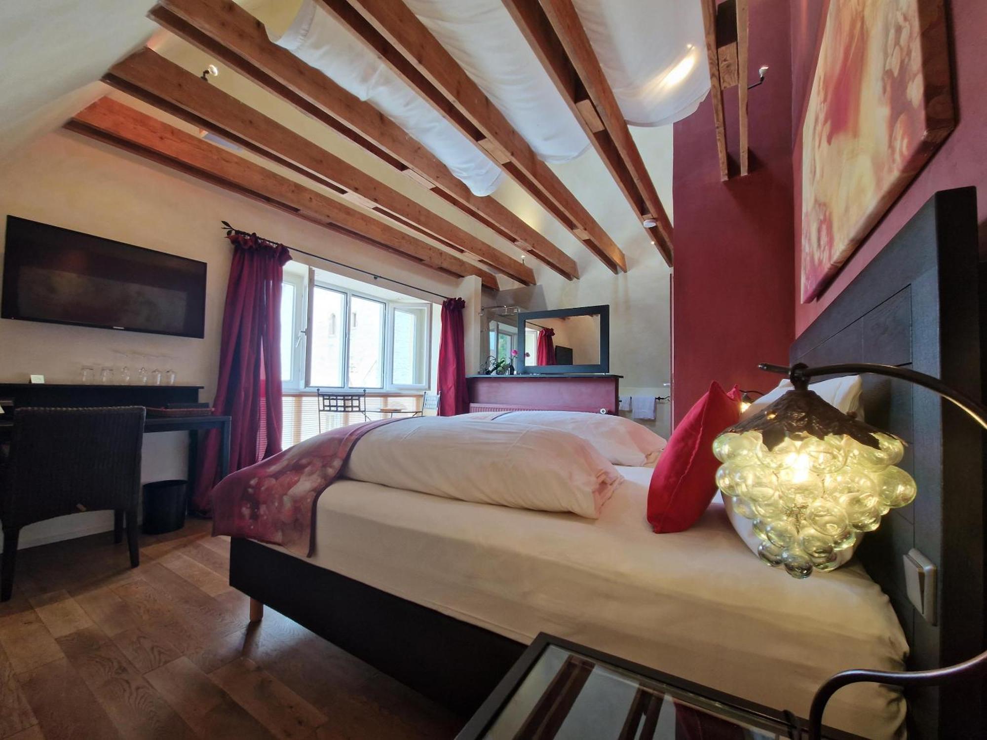 Laurentius Boutique-Hotel & Restaurant ไวเคอร์ไซม์ ภายนอก รูปภาพ